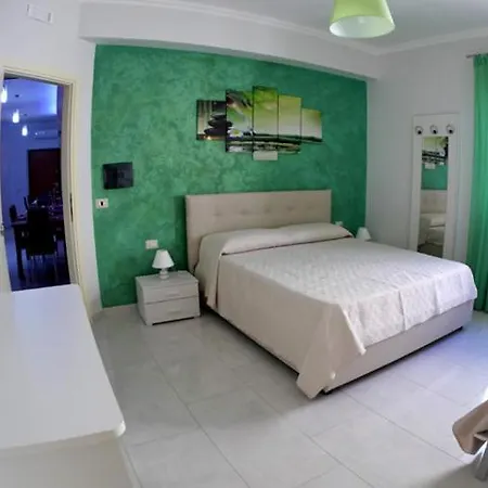 Diamante Dello Jonio ベッド・アンド・ブレックファスト 3*